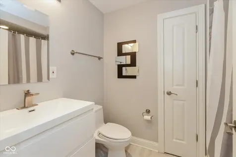 2105 N Meridian Street Indianapolis IN 46202
