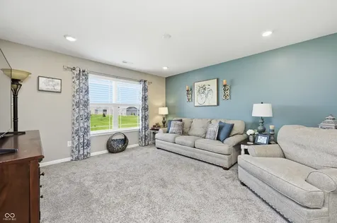 70 Freeman Street Whiteland IN 46184