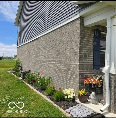 70 Freeman Street Whiteland IN 46184