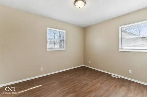 7840 Roseway Court Indianapolis IN 46226