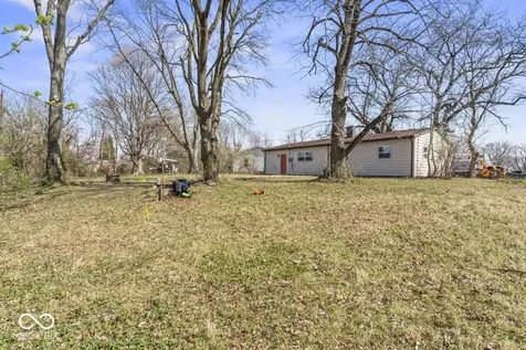 7840 Roseway Court Indianapolis IN 46226