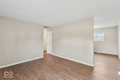 7840 Roseway Court Indianapolis IN 46226