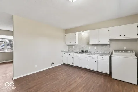 7840 Roseway Court Indianapolis IN 46226