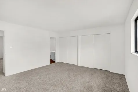 1935 Bridgton Court Indianapolis IN 46219