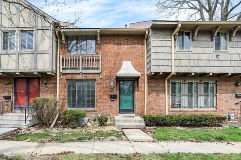 1935 Bridgton Court Indianapolis IN 46219
