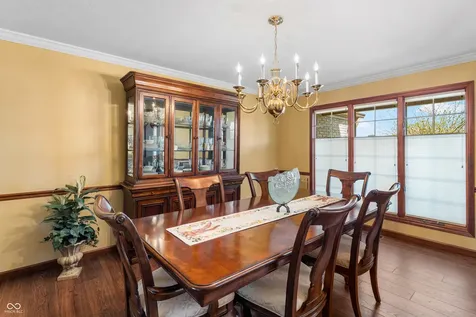 2534 Chestnut Street Columbus IN 47201