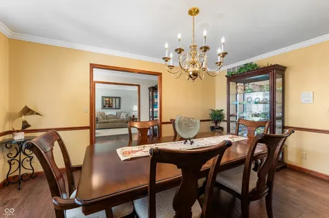 2534 Chestnut Street Columbus IN 47201