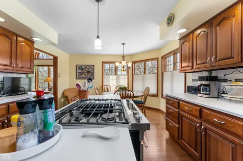 2534 Chestnut Street Columbus IN 47201