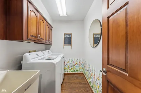 2534 Chestnut Street Columbus IN 47201