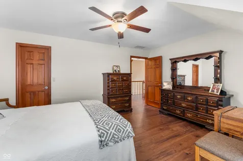2534 Chestnut Street Columbus IN 47201