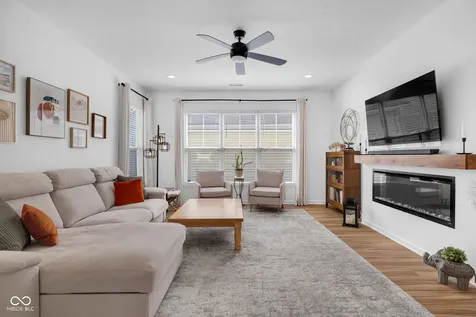2921 Bolton Square Boulevard Indianapolis IN 46222