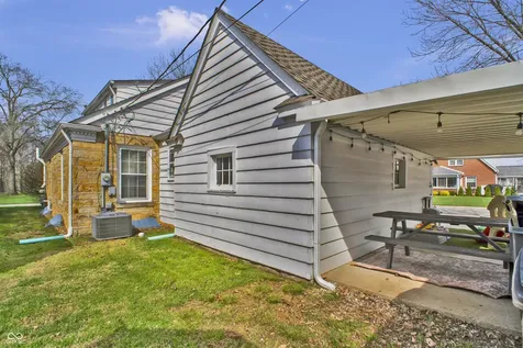 2245 Washington Street Columbus IN 47201