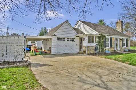 2245 Washington Street Columbus IN 47201
