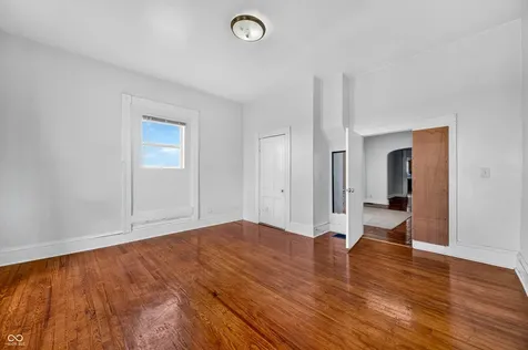 7120 N 250 E Columbus IN 47203