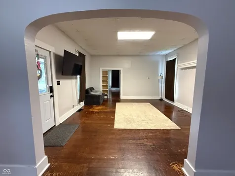 7120 N 250 E Columbus IN 47203
