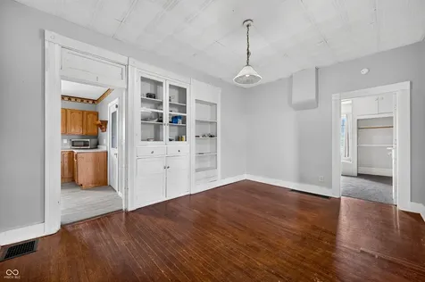 7120 N 250 E Columbus IN 47203