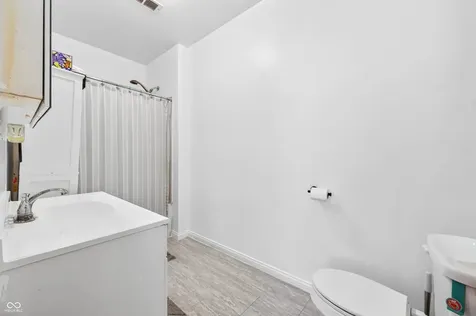 7120 N 250 E Columbus IN 47203