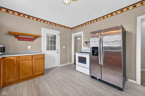 7120 N 250 E Columbus IN 47203