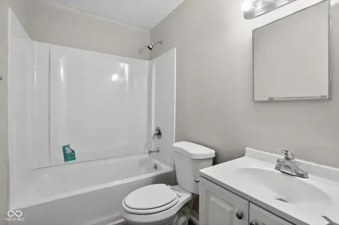 4619 N Richardt Avenue Indianapolis IN 46226