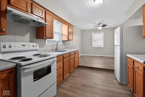 4619 N Richardt Avenue Indianapolis IN 46226