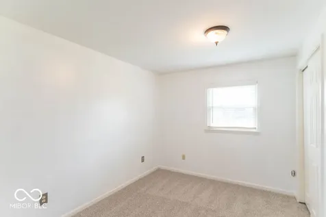 4258 N South Drive Quincy IN 47456