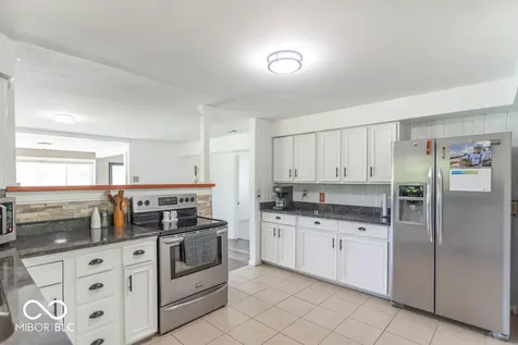 4258 N South Drive Quincy IN 47456