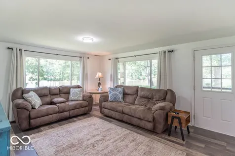 4258 N South Drive Quincy IN 47456