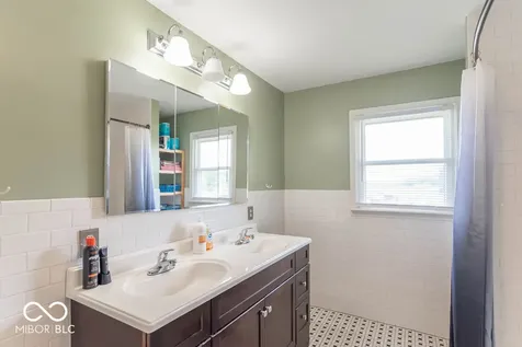 4258 N South Drive Quincy IN 47456