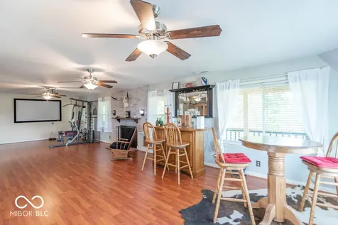 4258 N South Drive Quincy IN 47456