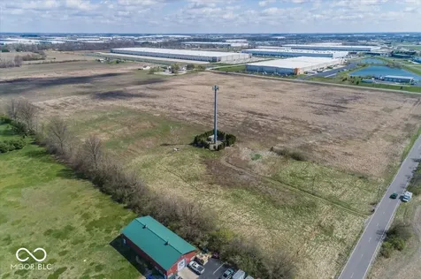 7716 W 200 N Greenfield IN 46140