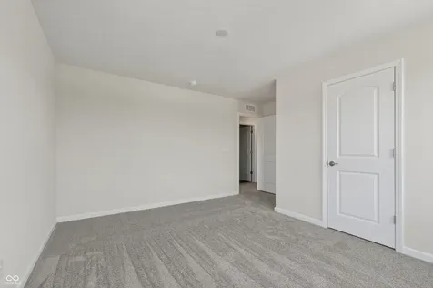 1305 Bugsy Place Avon IN 46123