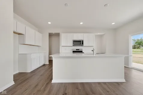 1305 Bugsy Place Avon IN 46123