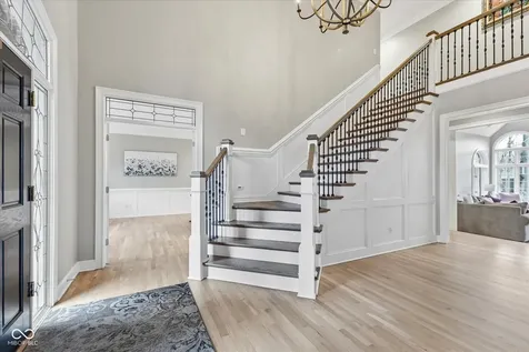 5041 Deer Ridge Court Carmel IN 46033