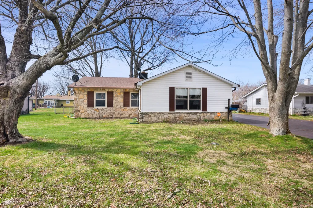 188 Lynwood Drive Whiteland IN 46184
