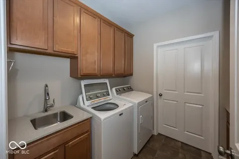 17363 Haxby Lane Westfield IN 46074