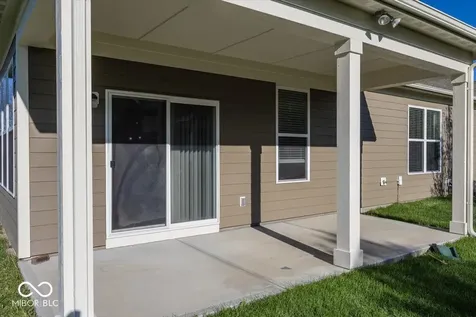 17363 Haxby Lane Westfield IN 46074