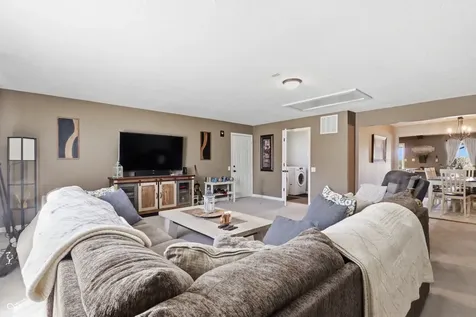 6880 W 100 N Greenfield IN 46140