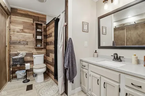 6880 W 100 N Greenfield IN 46140