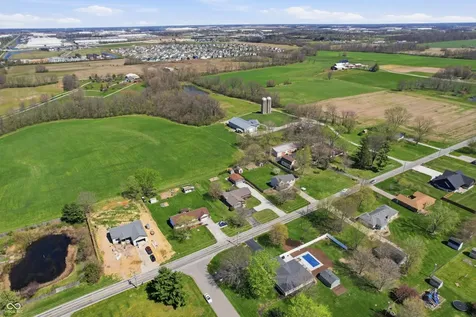 6880 W 100 N Greenfield IN 46140
