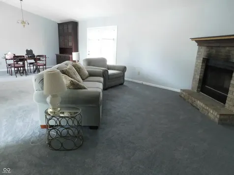 131 Victory Hill Coatesville IN 46121