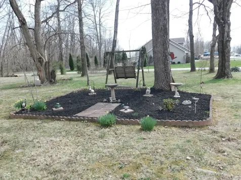 131 Victory Hill Coatesville IN 46121