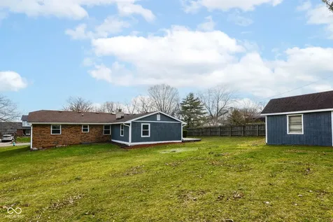 6035 Buckskin Court Indianapolis IN 46250