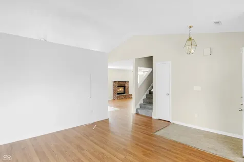 5234 Melbourne Road Indianapolis IN 46228