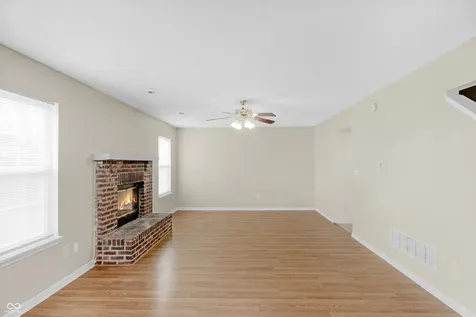 5234 Melbourne Road Indianapolis IN 46228