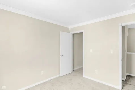 5234 Melbourne Road Indianapolis IN 46228
