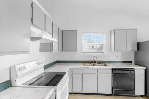 5234 Melbourne Road Indianapolis IN 46228