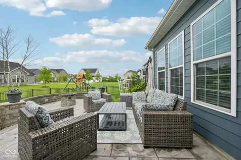 15123 Bentfield Court Fishers IN 46037