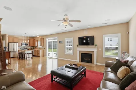 1293 Blue Haven Way Greenwood IN 46143