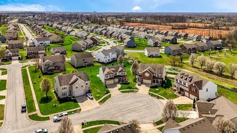 1293 Blue Haven Way Greenwood IN 46143