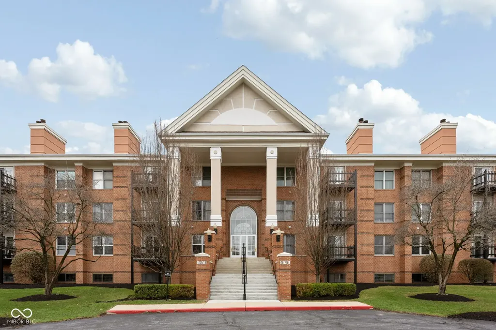 8650 Jaffa Court West Drive Indianapolis IN 46260